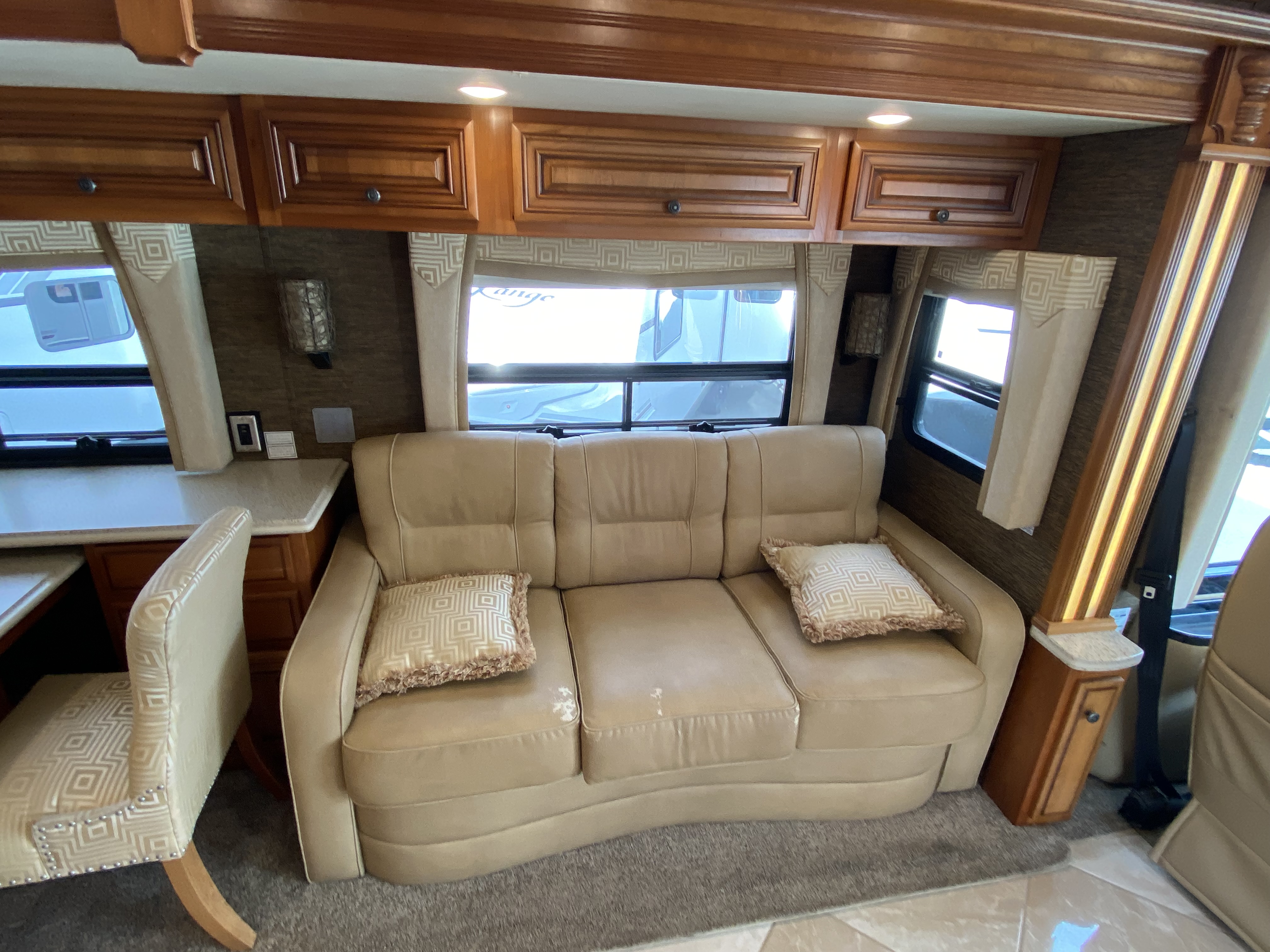 2015 NEWMAR DUTCHSTAR 3736 - Image 22