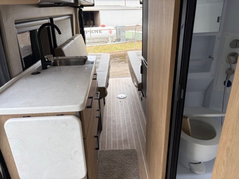 2026 Entegra Coach Expanse 21L - Image 6