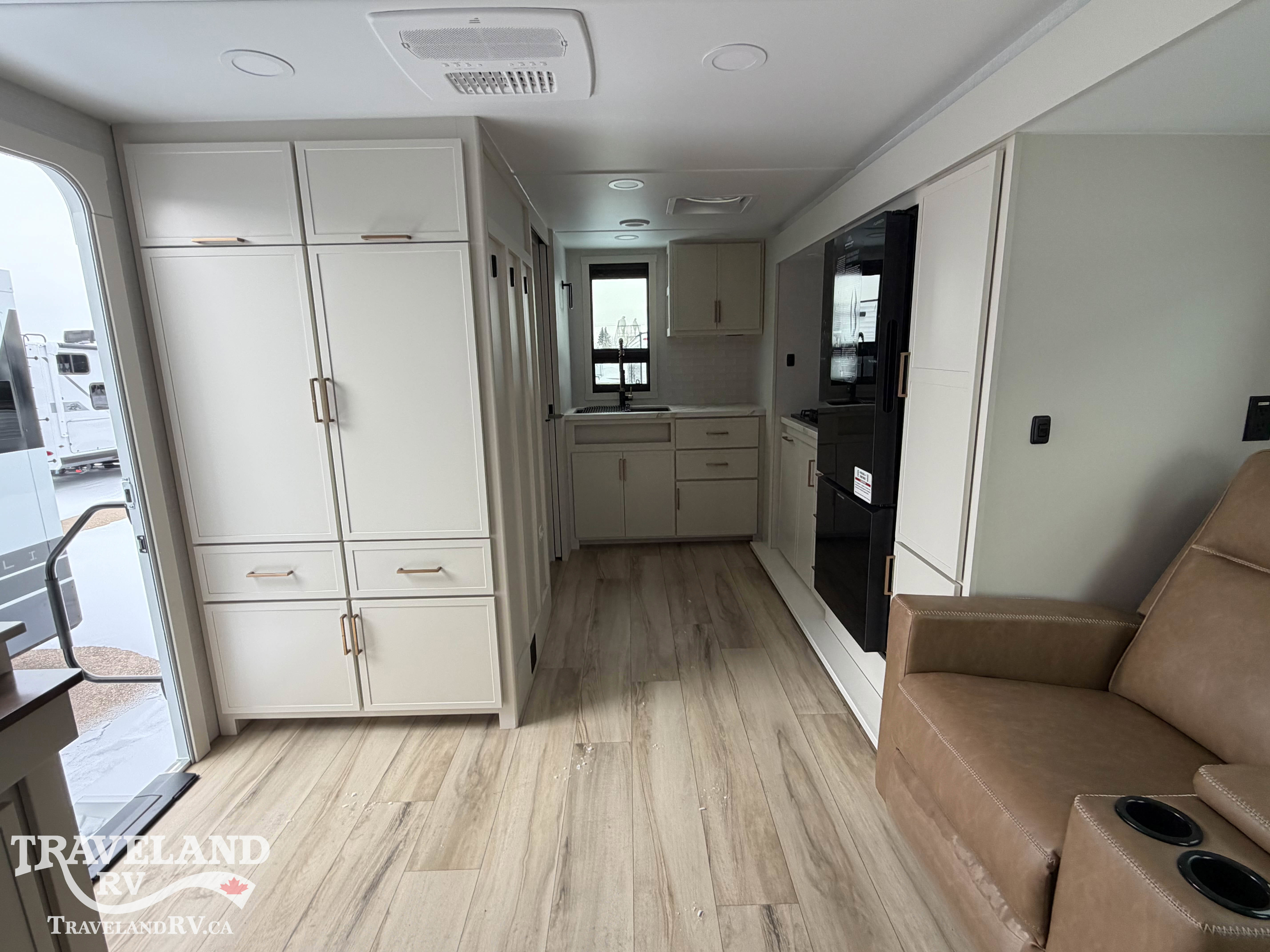 2026 Brinkley RV Model Ix 23x - Image 4