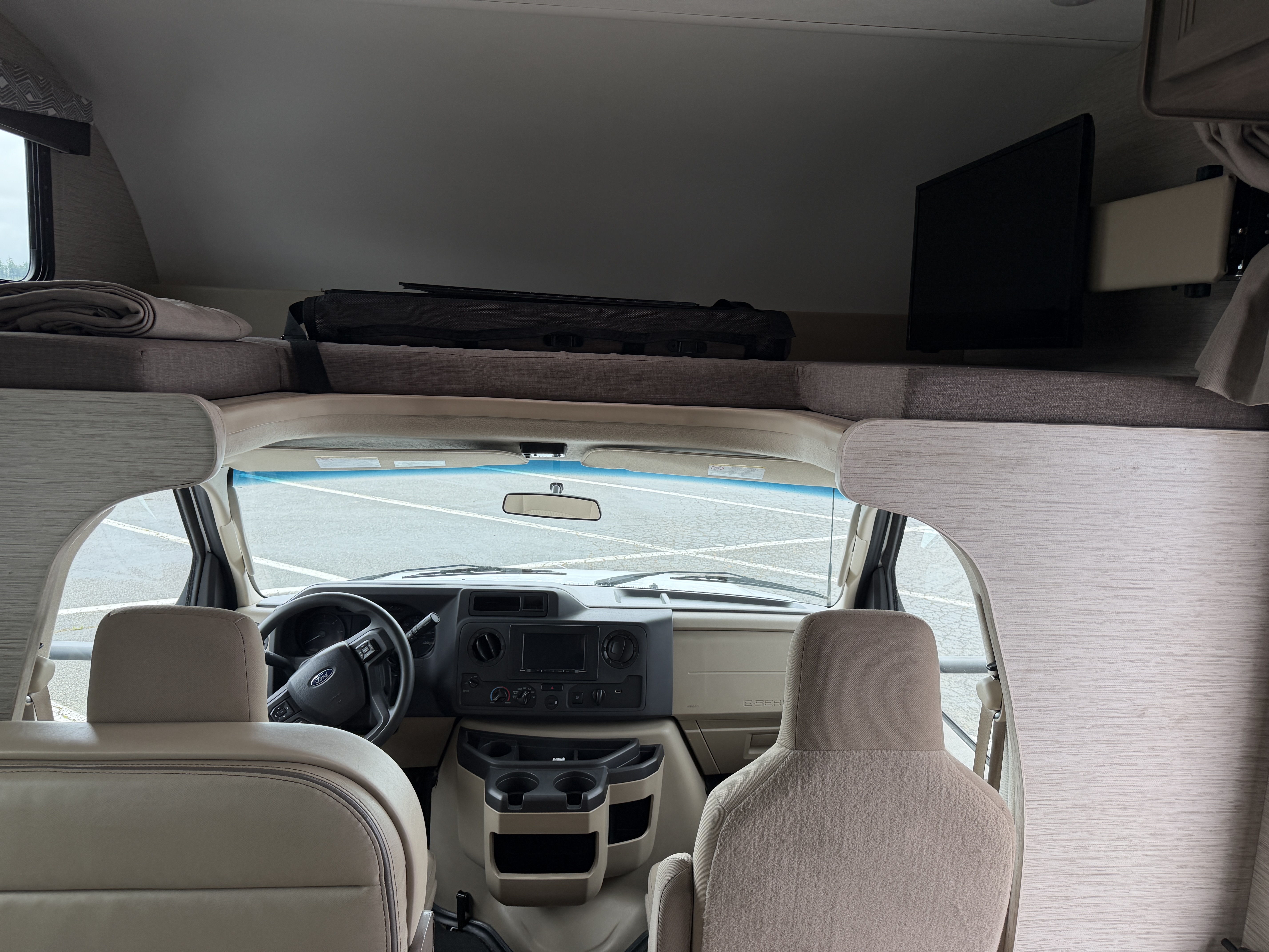 2024 Thor Motor Coach Four Winds 22E - Image 16