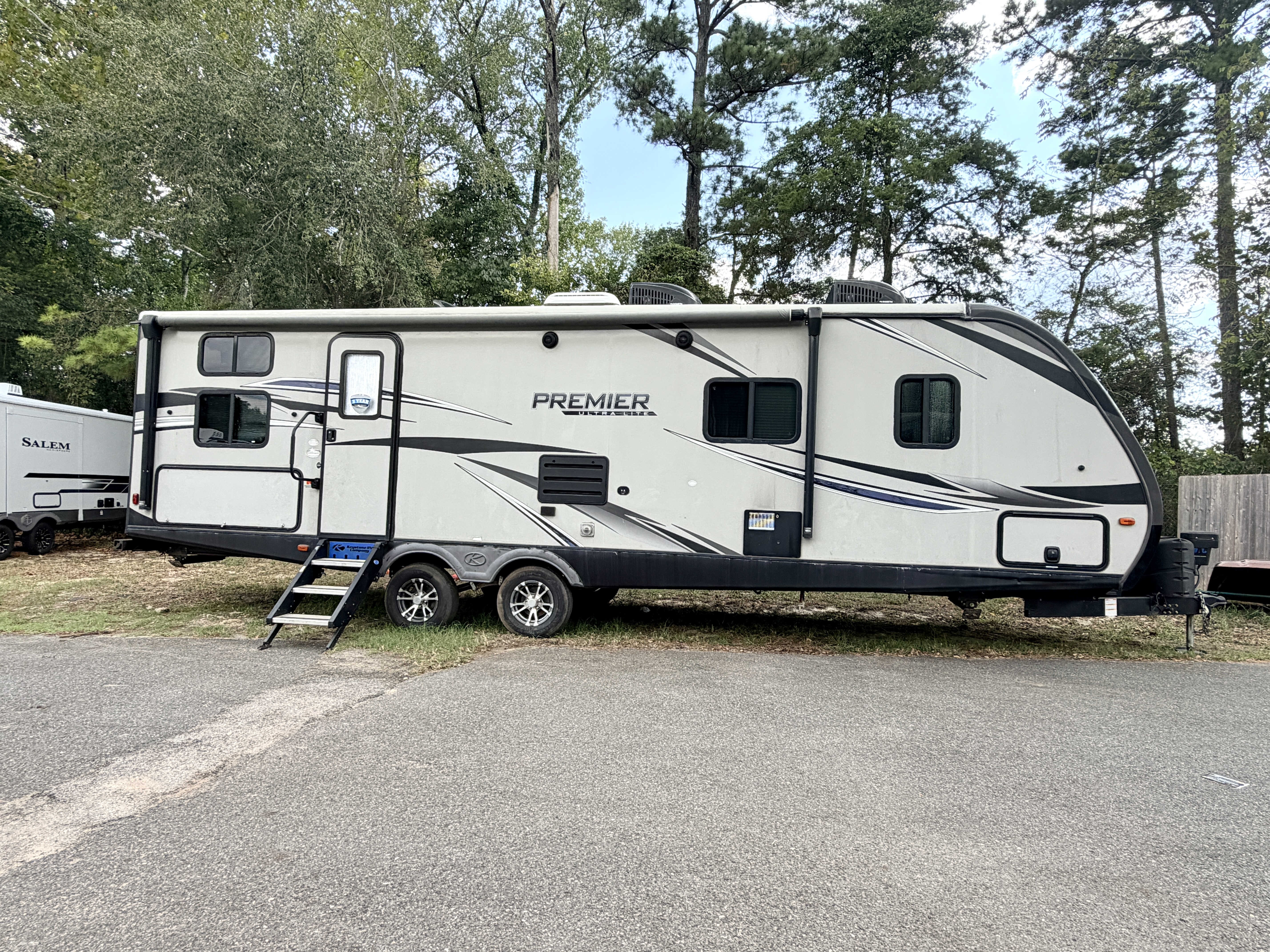 2019 Keystone PREMIER 298BHPR - Image 7
