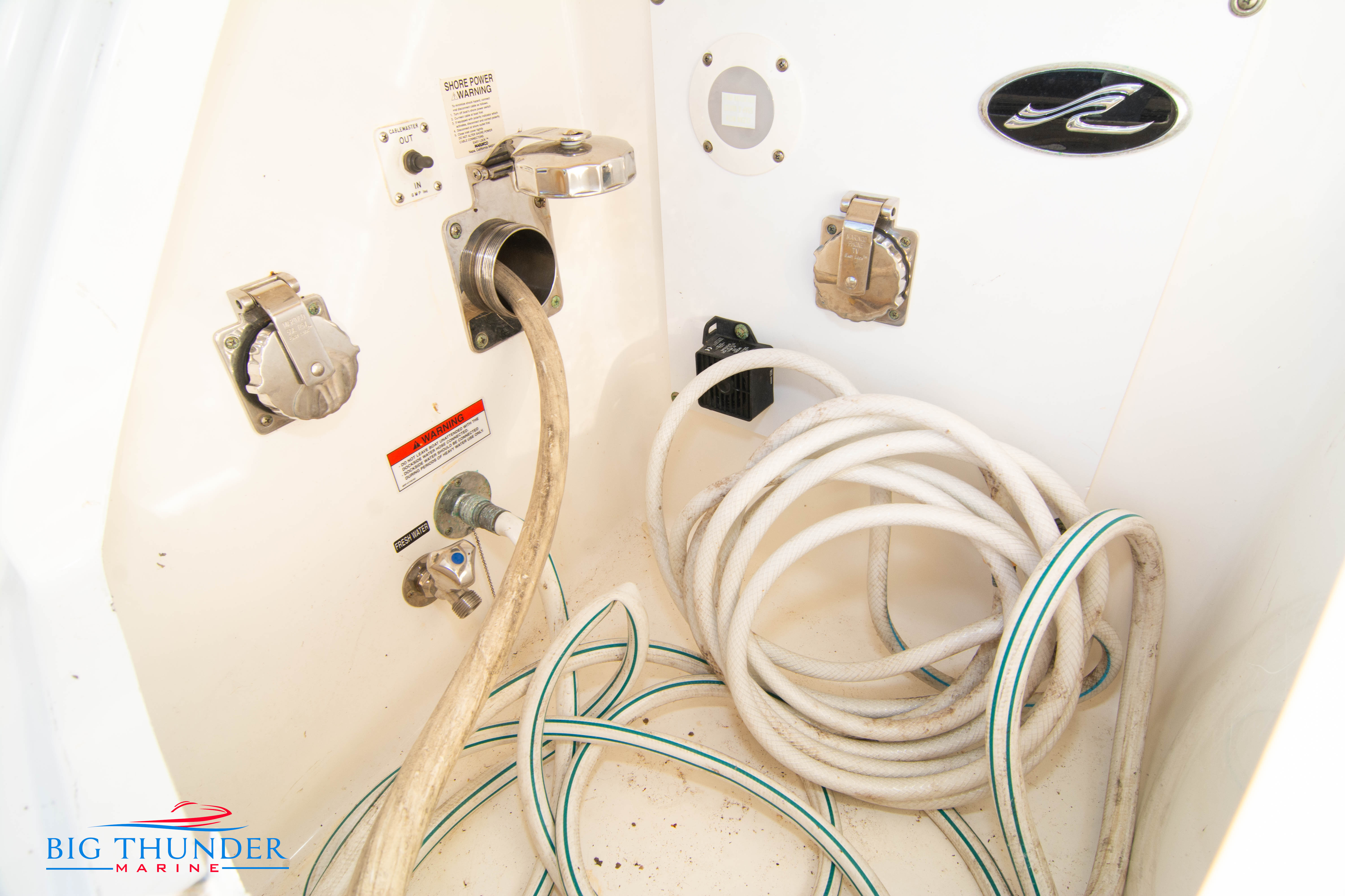 2010 Sea Ray Sundancer 540 - Image 7