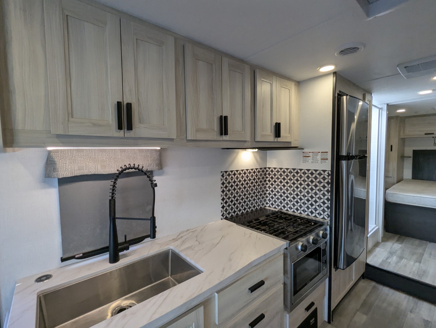 2024 Forest River Sunseeker 2850S LE - Image 16