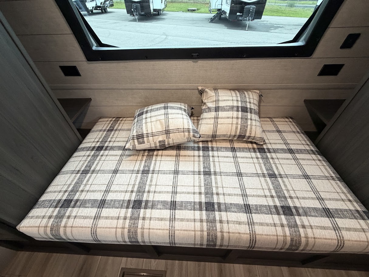 2026 VENTURE RV SPORTTREK 343VIK - Image 68