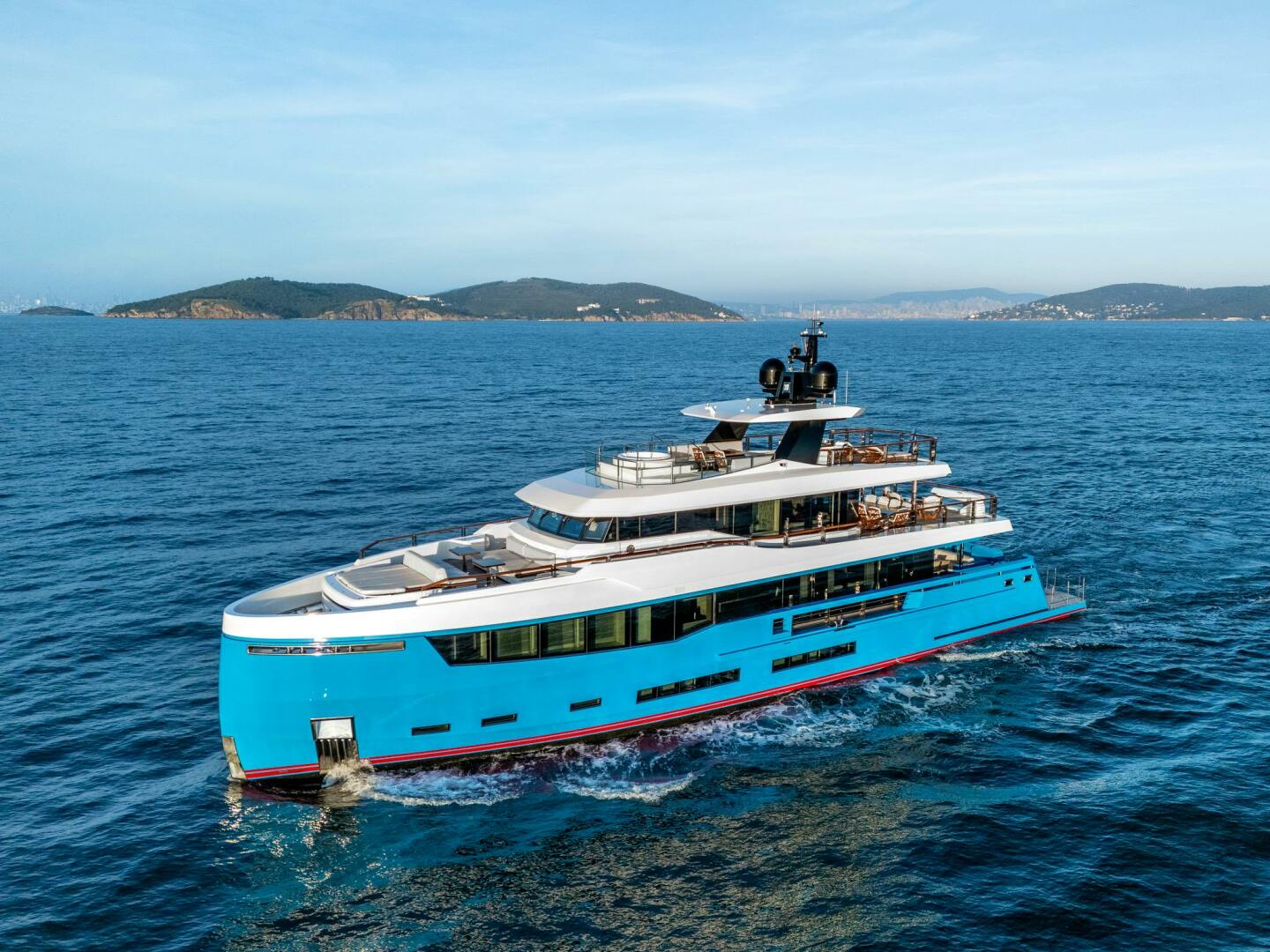 2024 AES Yacht - Image 9