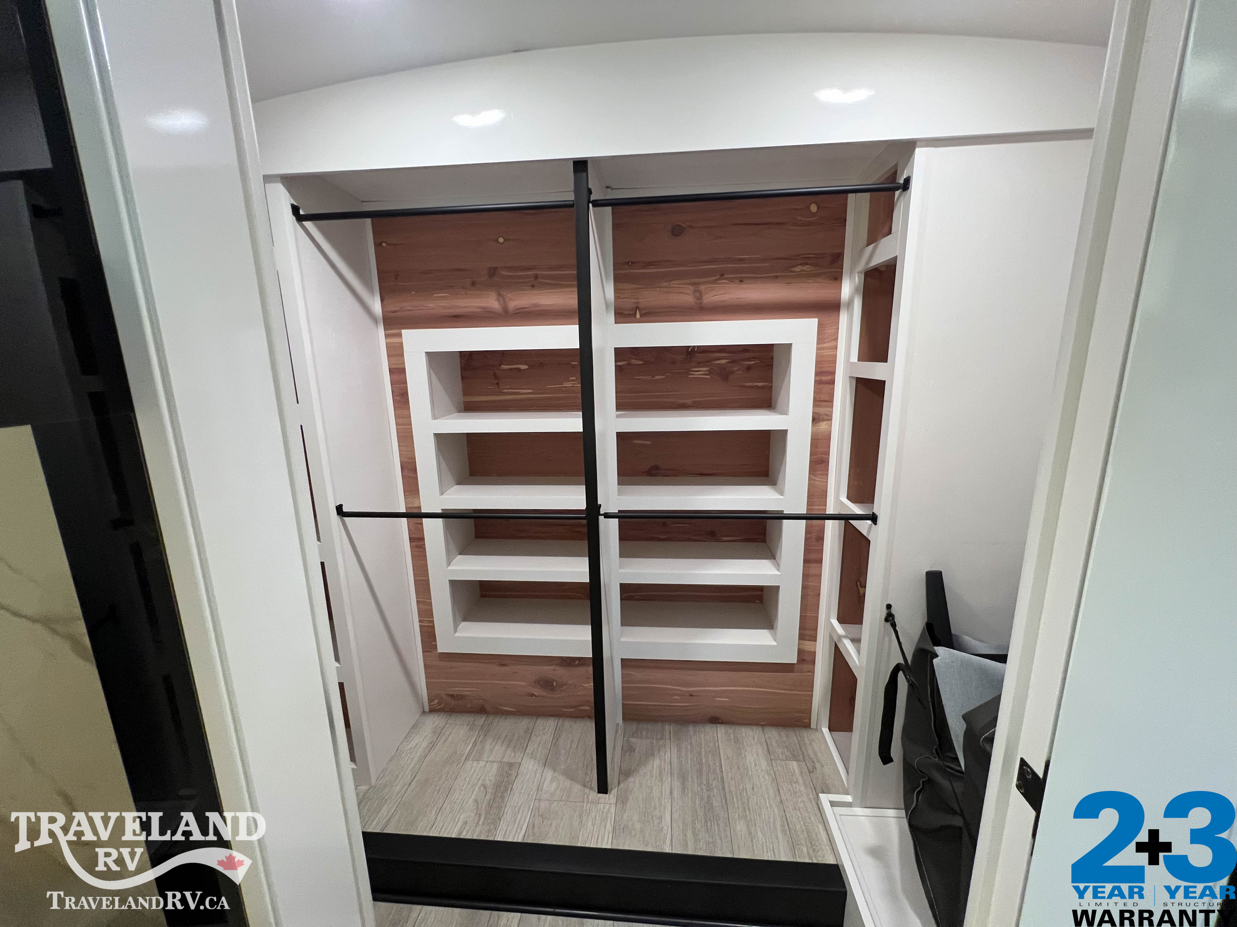 2026 Jayco Pinnacle 38FBRK - Image 23