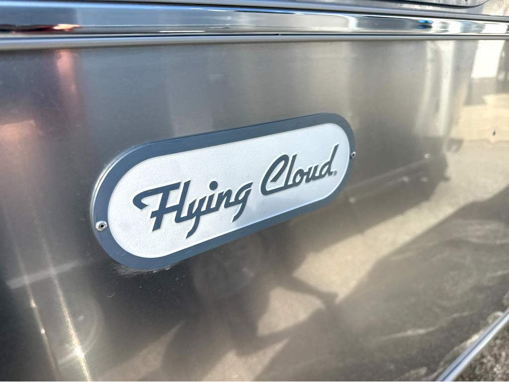 2026 AIRSTREAM FLYING CLOUD 25FBQ - Image 8