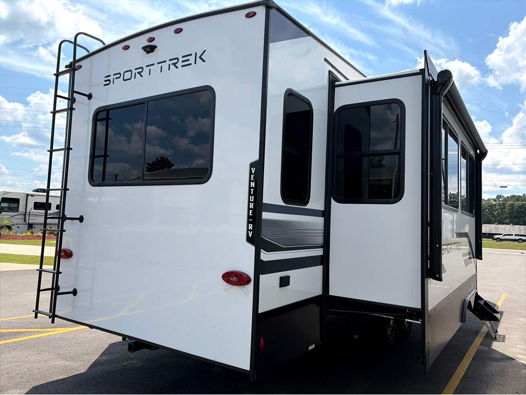 2027 VENTURE RV SPORTTREK 303VIK - Image 2