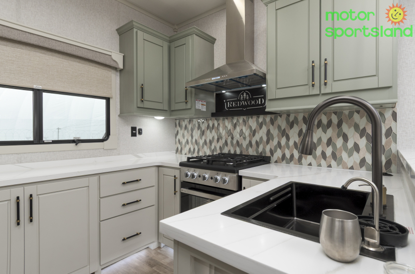 2025 CrossRoads Redwood RW401LK - Image 13