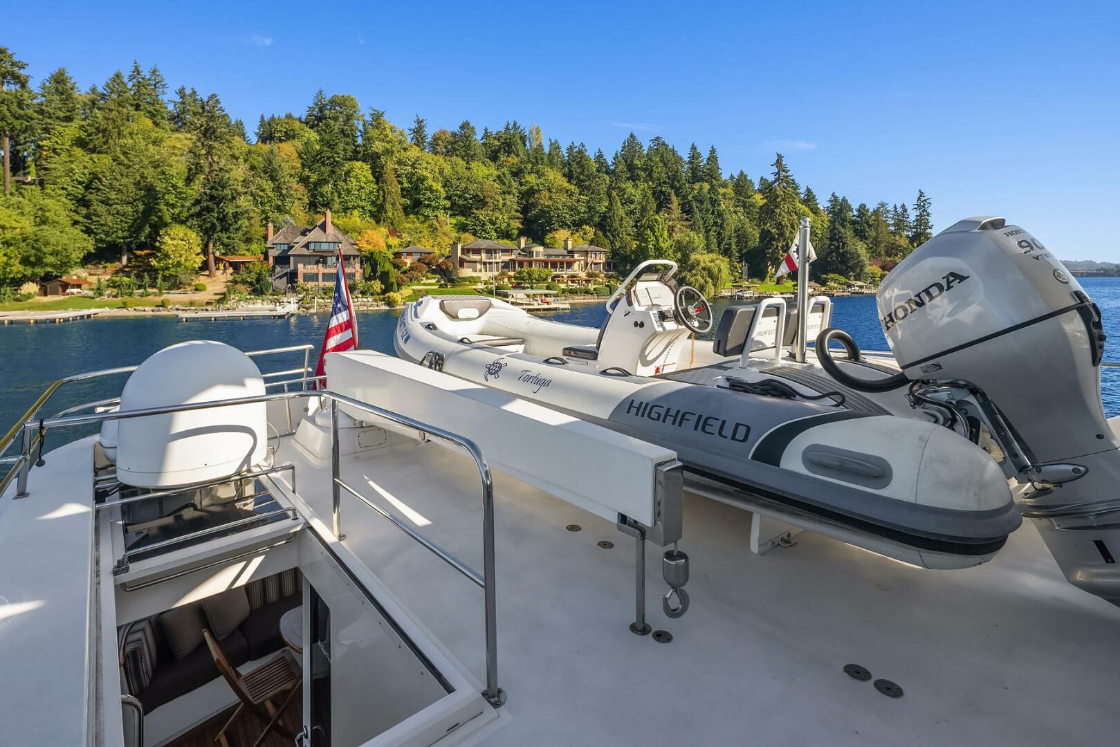 2001 Rayburn Custom Yachts Flush Deck - Image 49