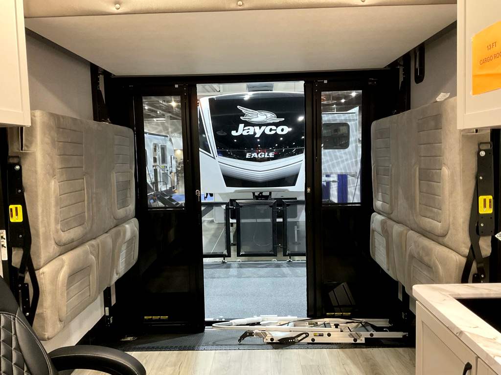 2026 JAYCO SEISMIC 214 - Image 22