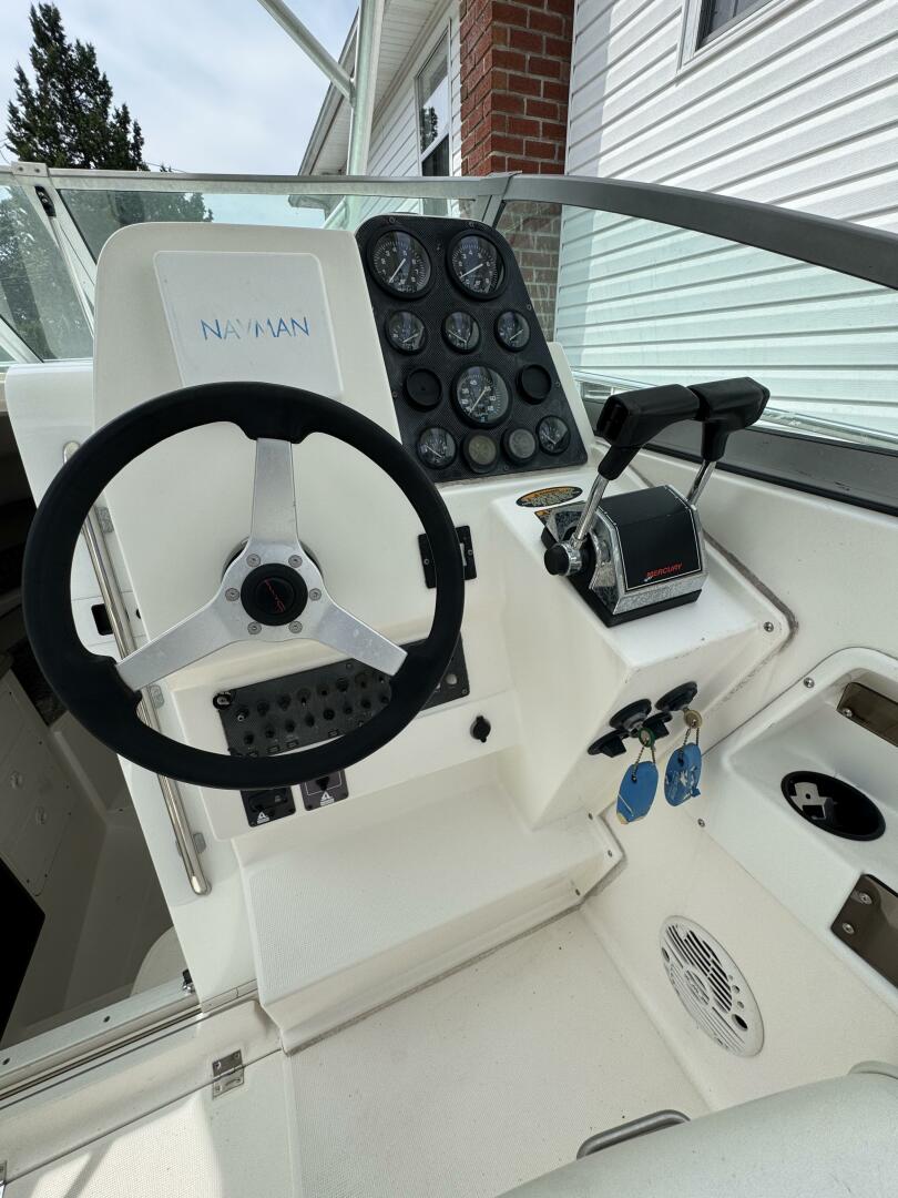 1999 Robalo 2640 - Image 16