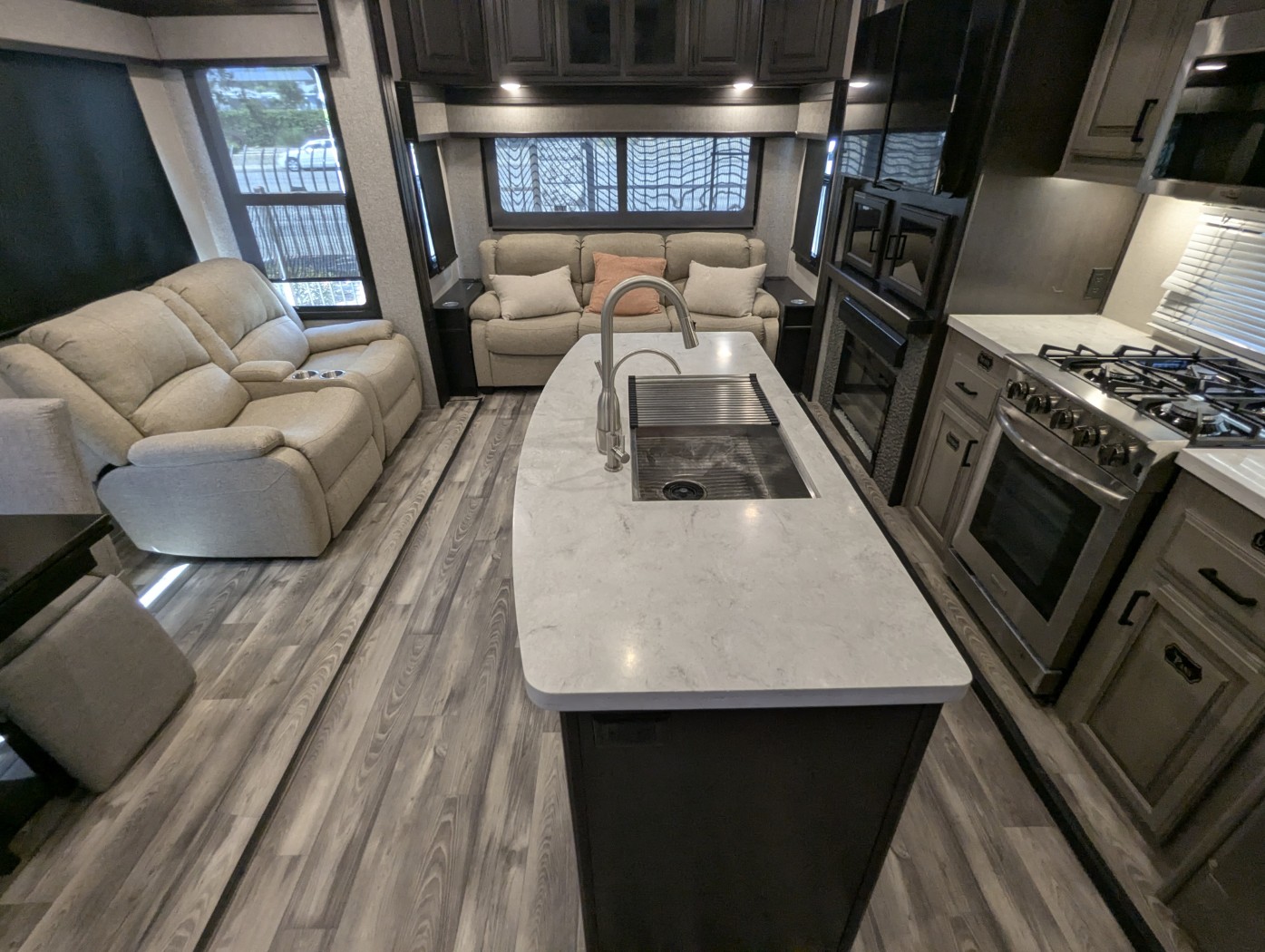 2022 Highland Ridge Mesa Ridge 314RLS - Image 26