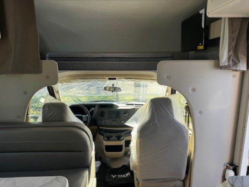2026 Thor Motor Coach Four Winds Espec 22Z - Image 8
