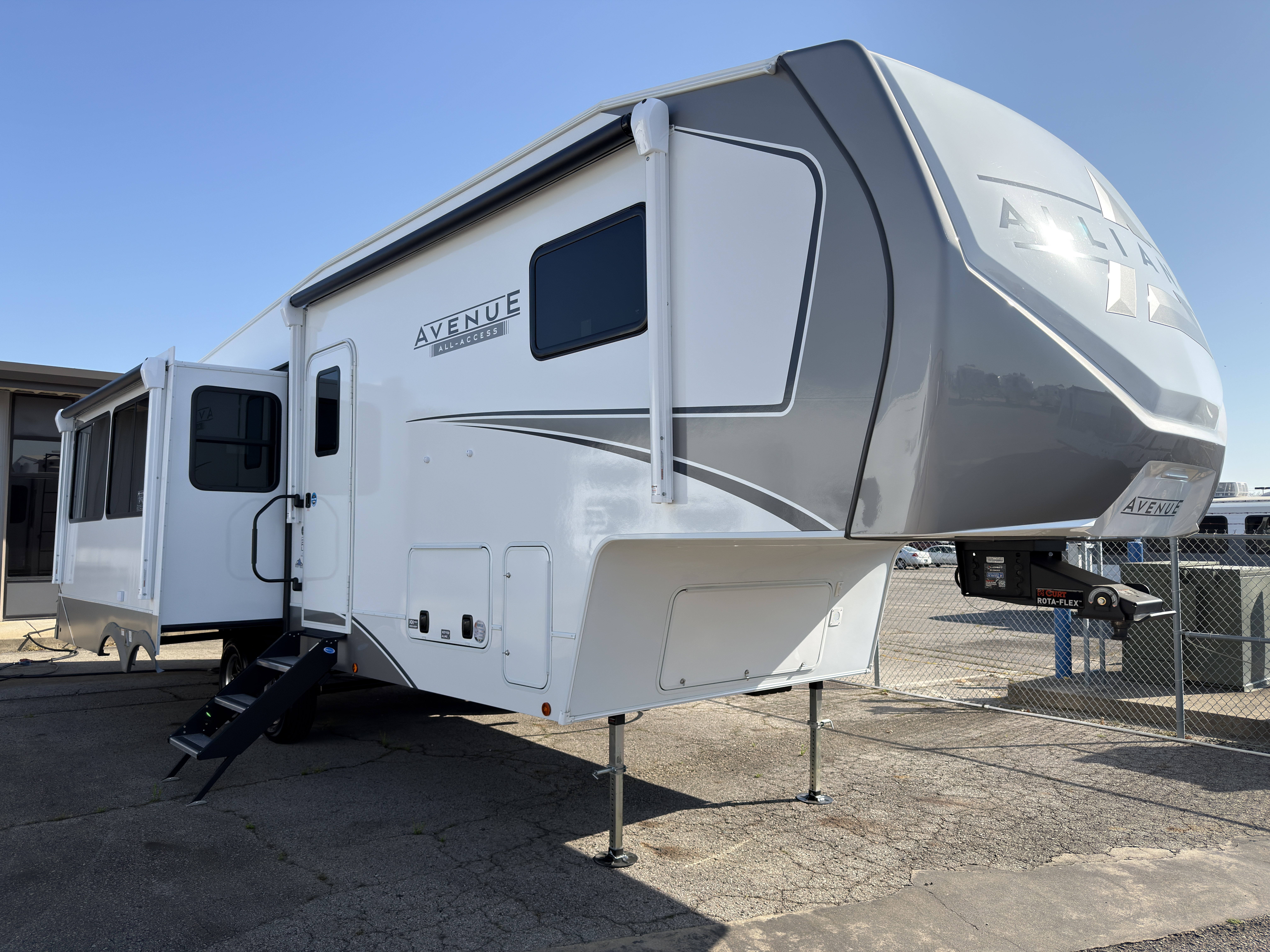 2026 Alliance RV Avenue 29RL - Image 1