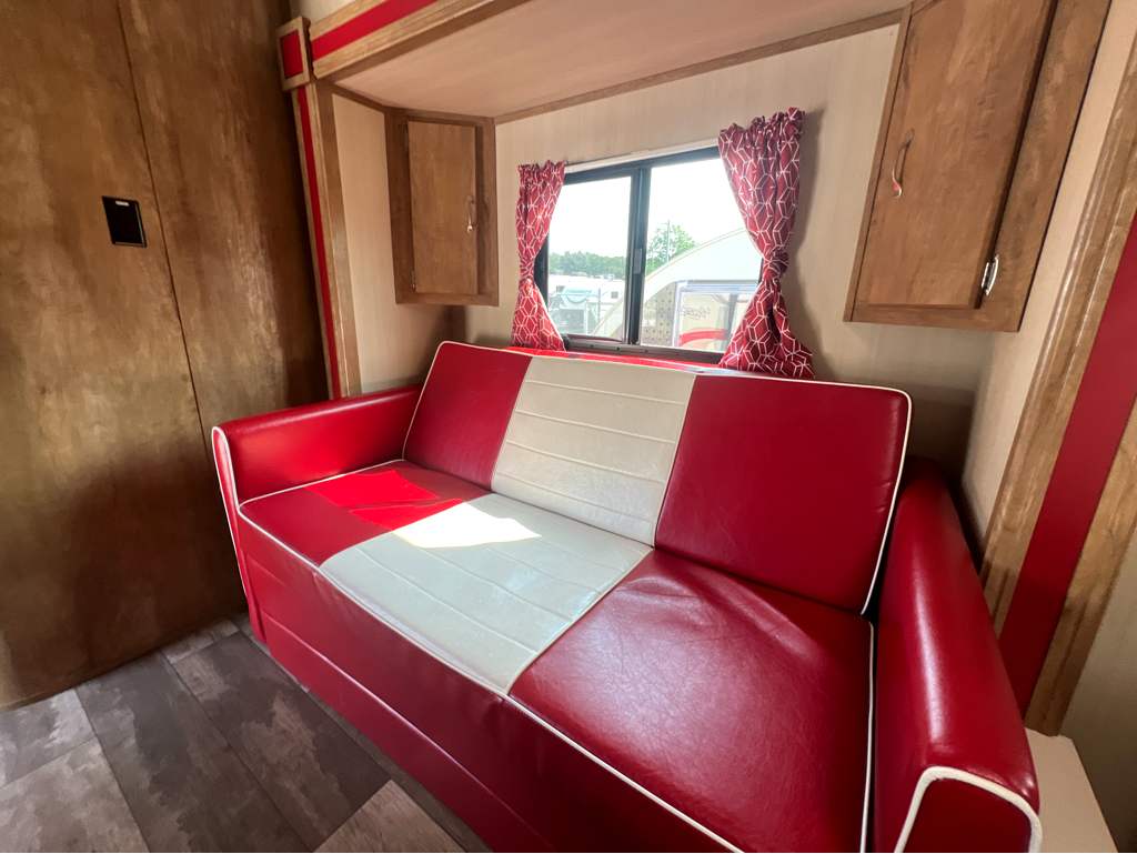 2022 GULF STREAM VINTAGE CRUISER 19CSK - Image 7