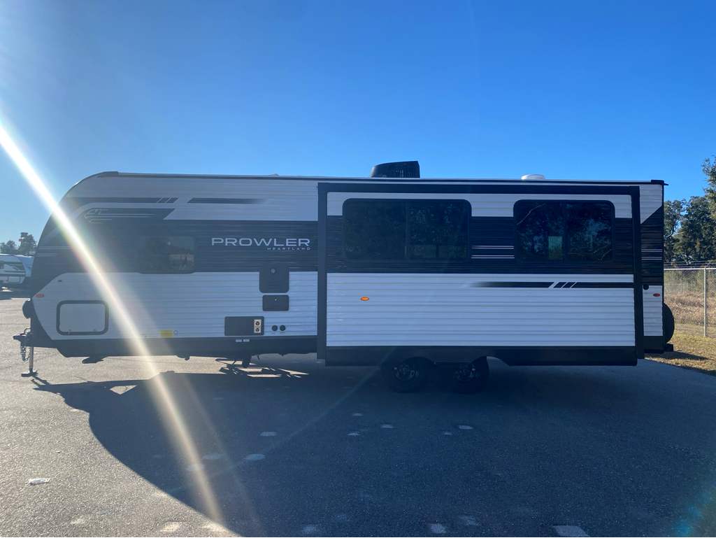 2026 HEARTLAND PROWLER 2601RLS - Image 4