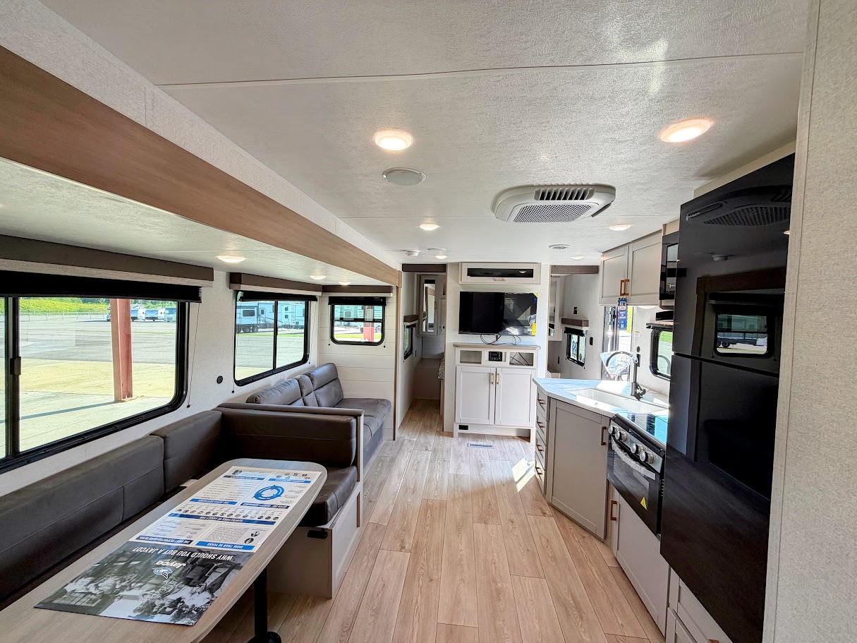2027 JAYCO JAY FLIGHT 321BDS - Image 17