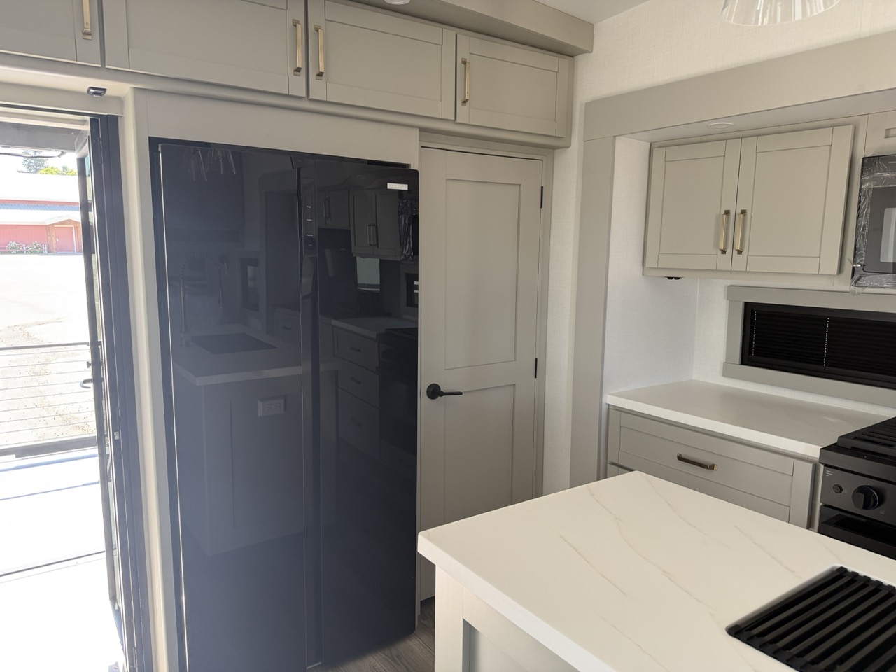 2027 Brinkley RV Model Z 3420 - Image 14