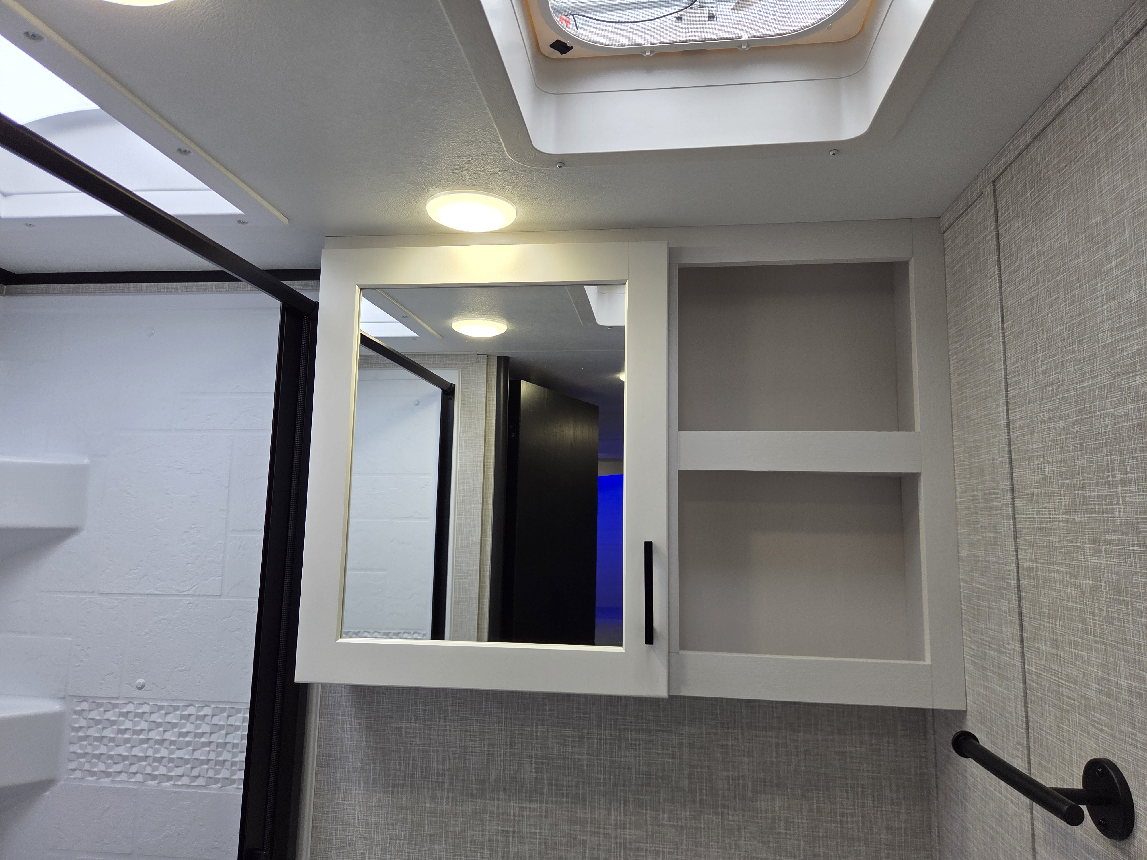 2025 Jayco Jay Feather Air 18MBH - Image 16