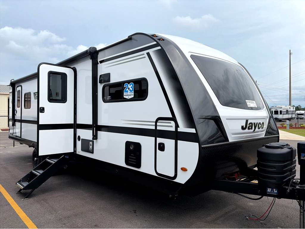 2027 JAYCO JAY FEATHER 26FK - Image 1