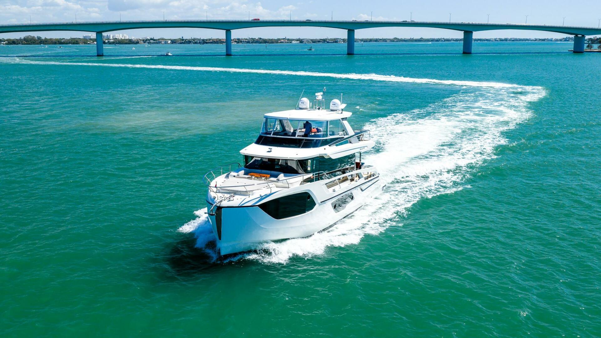 2022 Absolute Navetta 64 - Image 20