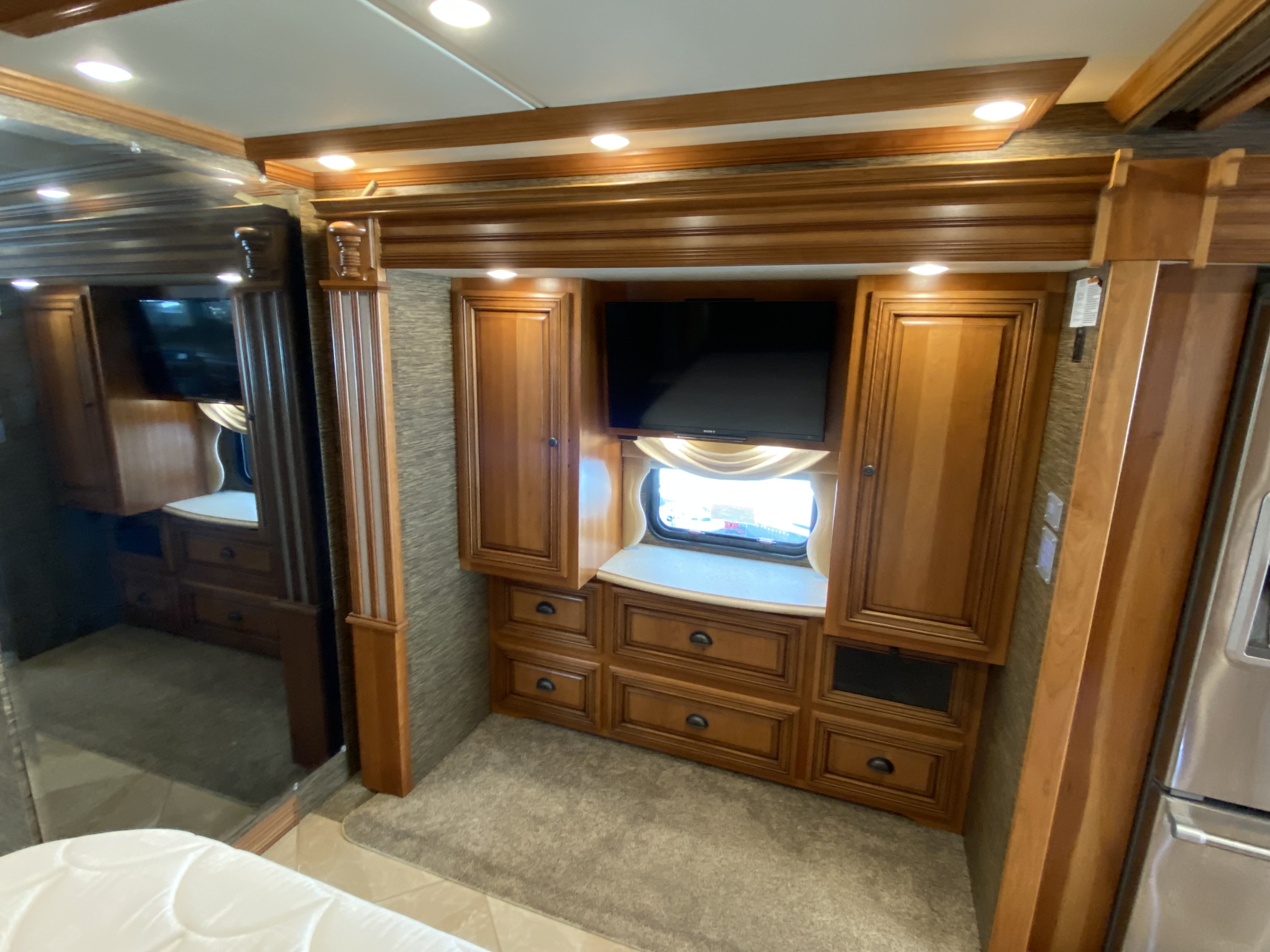 2015 NEWMAR DUTCHSTAR 3736 - Image 27