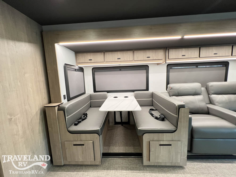 2027 Grand Design Lineage Series F 31ZW - Image 30