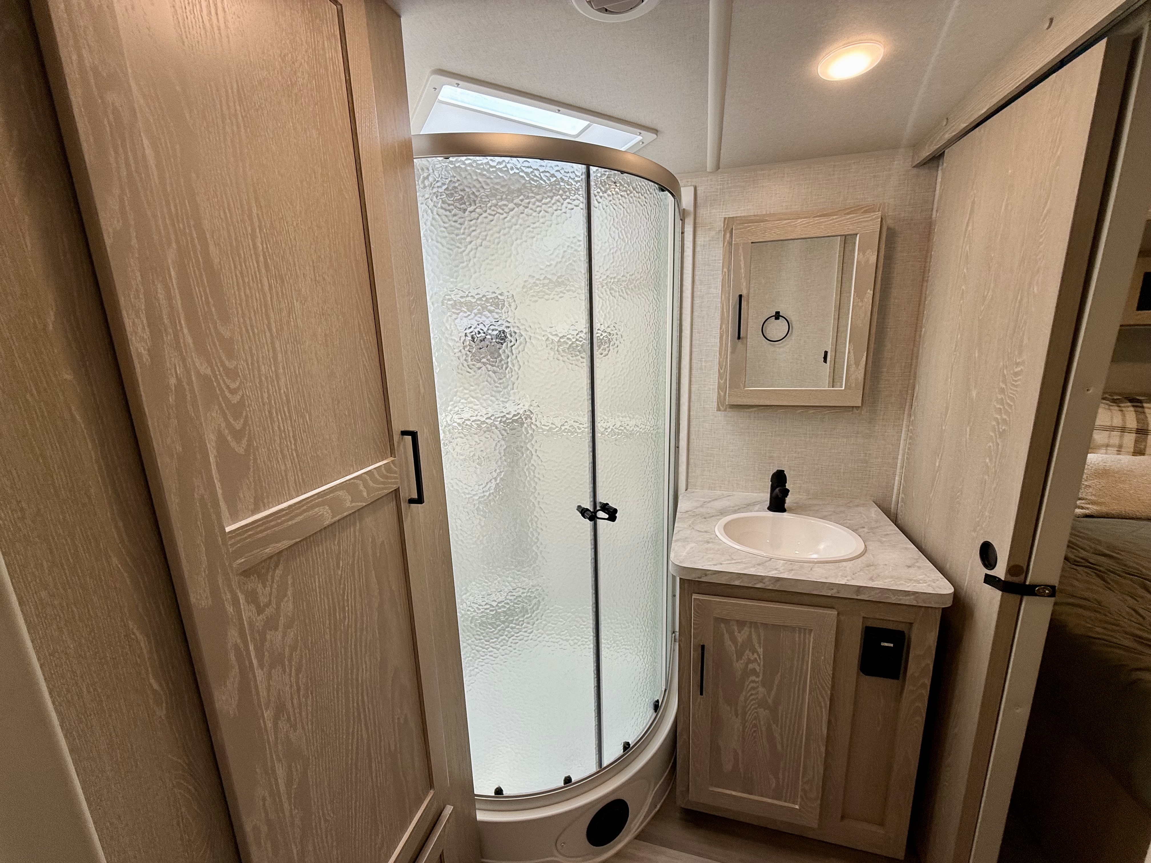 2023 Forest River Rockwood Ultra Lite 2720IK - Image 14
