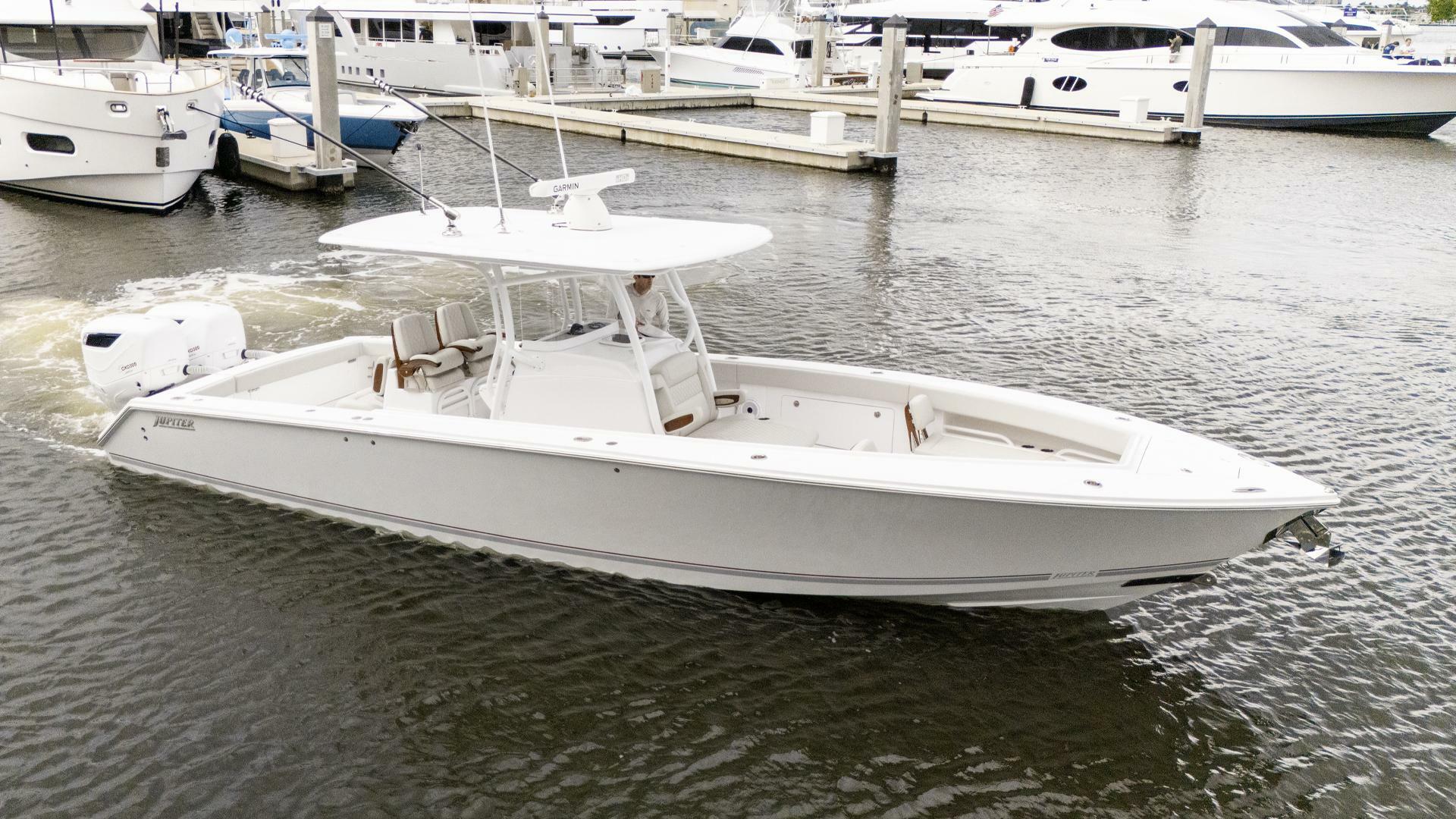 2024 Jupiter 34 HFS - Image 23