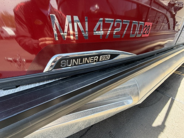 2026 HARRIS SUNLINER 230 SLE - Image 4
