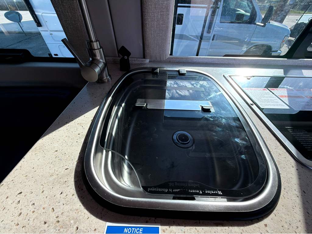 2022 ENTEGRA COACH ETHOS 20T - Image 18