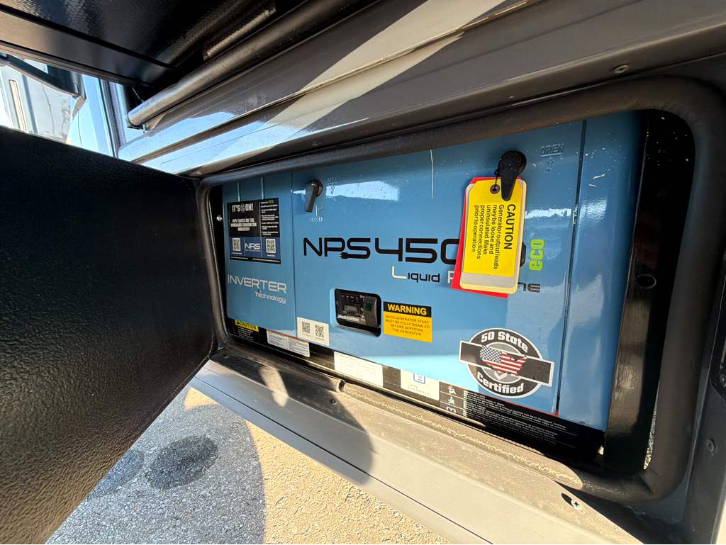 2027 Grand Design Lineage Series M 25FW - Image 9