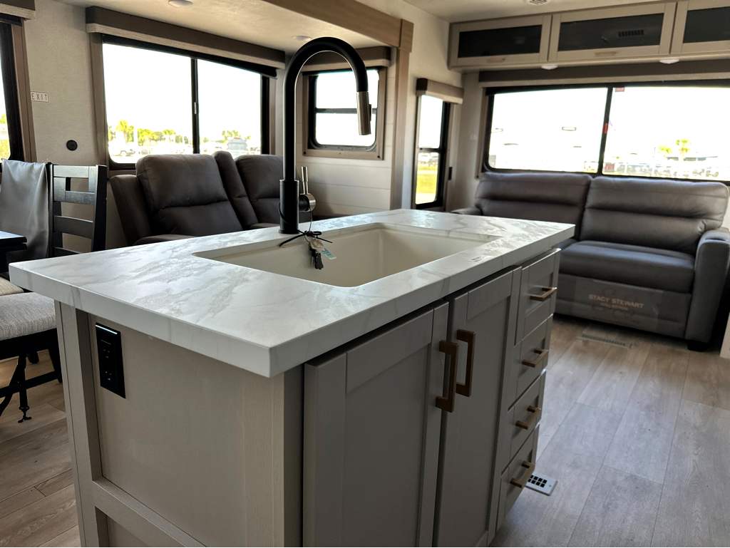 2027 JAYCO JAY FLIGHT 334RTS - Image 18