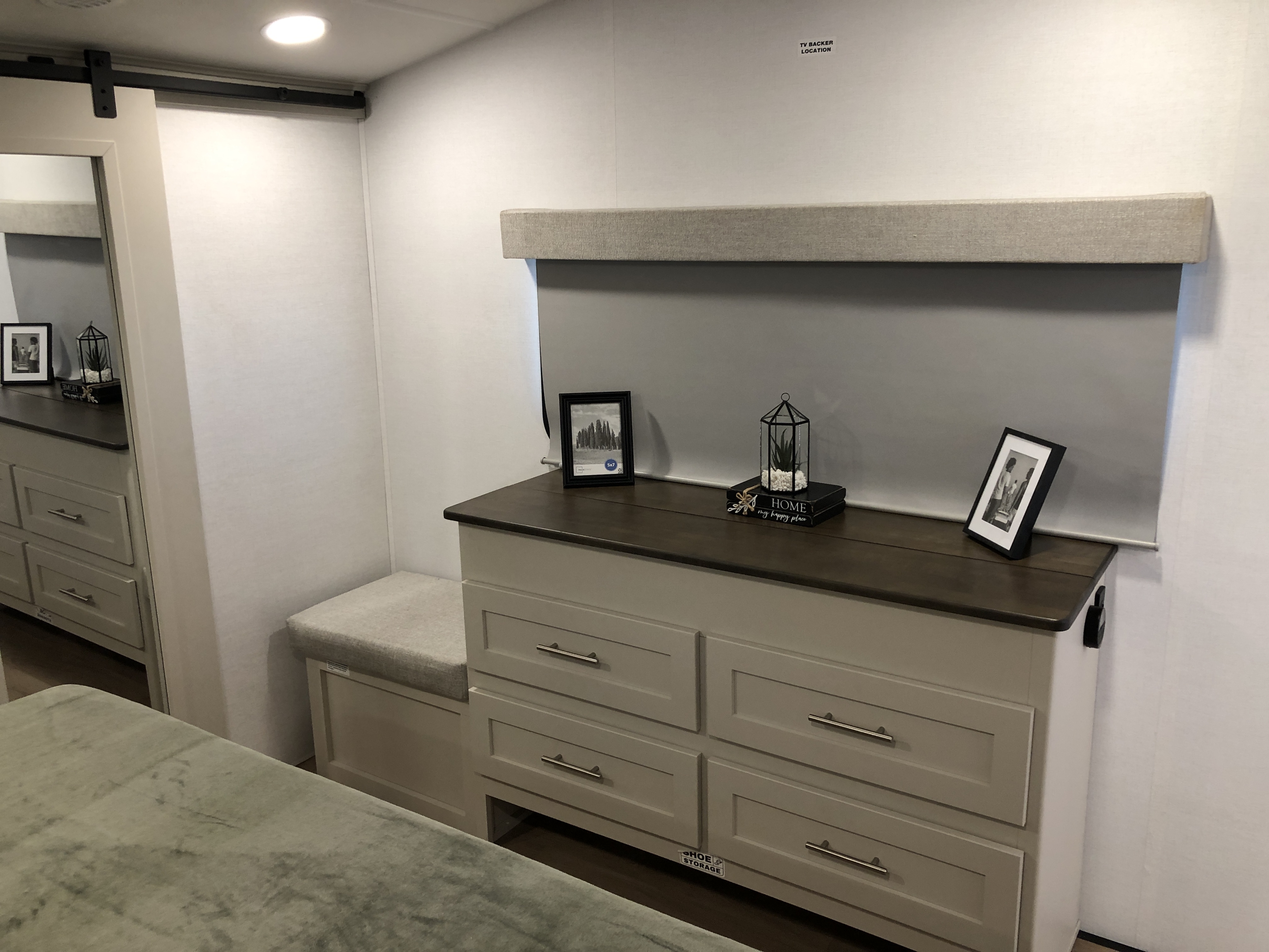 2027 Alliance Avenue All-Access 39MBR - Image 34