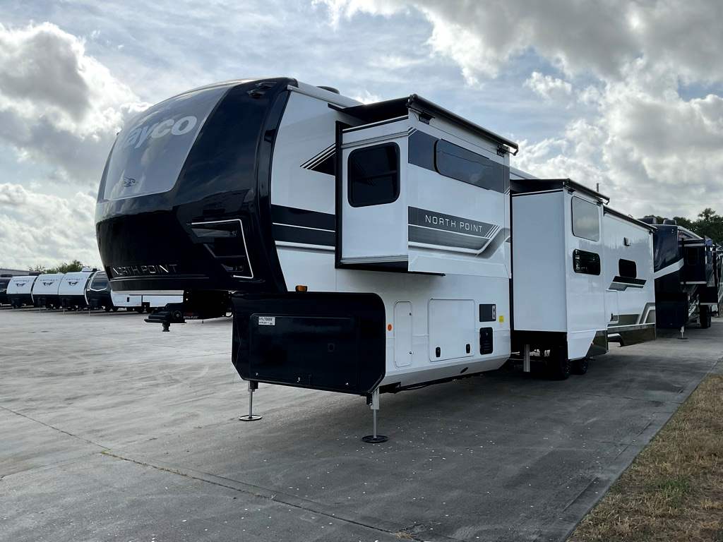 2027 JAYCO NORTH POINT 361RLBH - Image 5