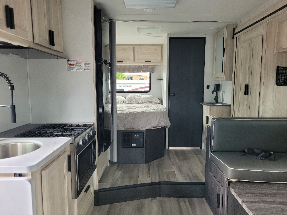 2024 Forest River Sunseeker LE 2150SLE - Image 6