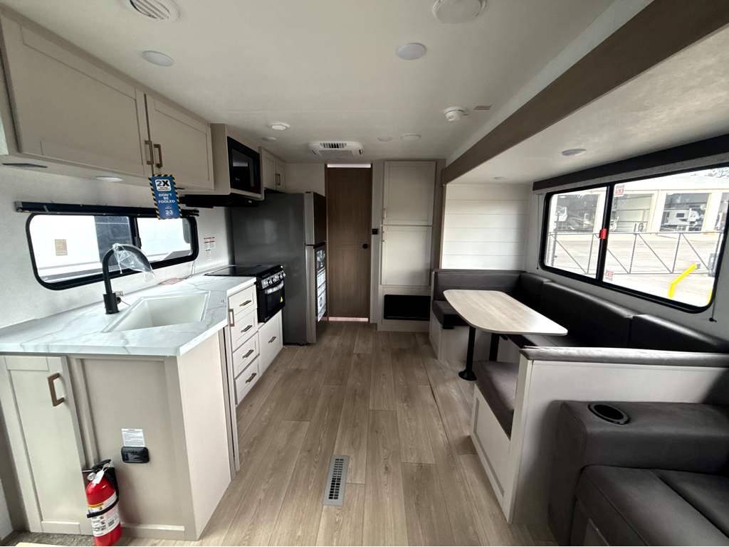 2027 JAYCO JAY FLIGHT 380DQS - Image 17