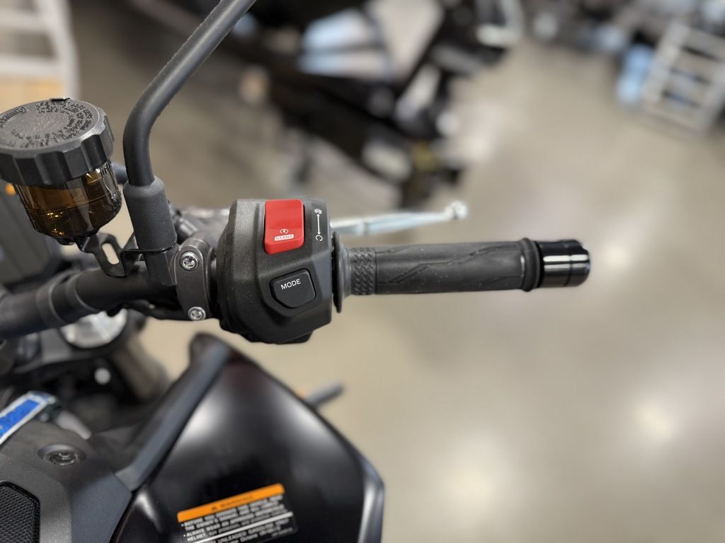 2026 Yamaha MT-09 - Image 14