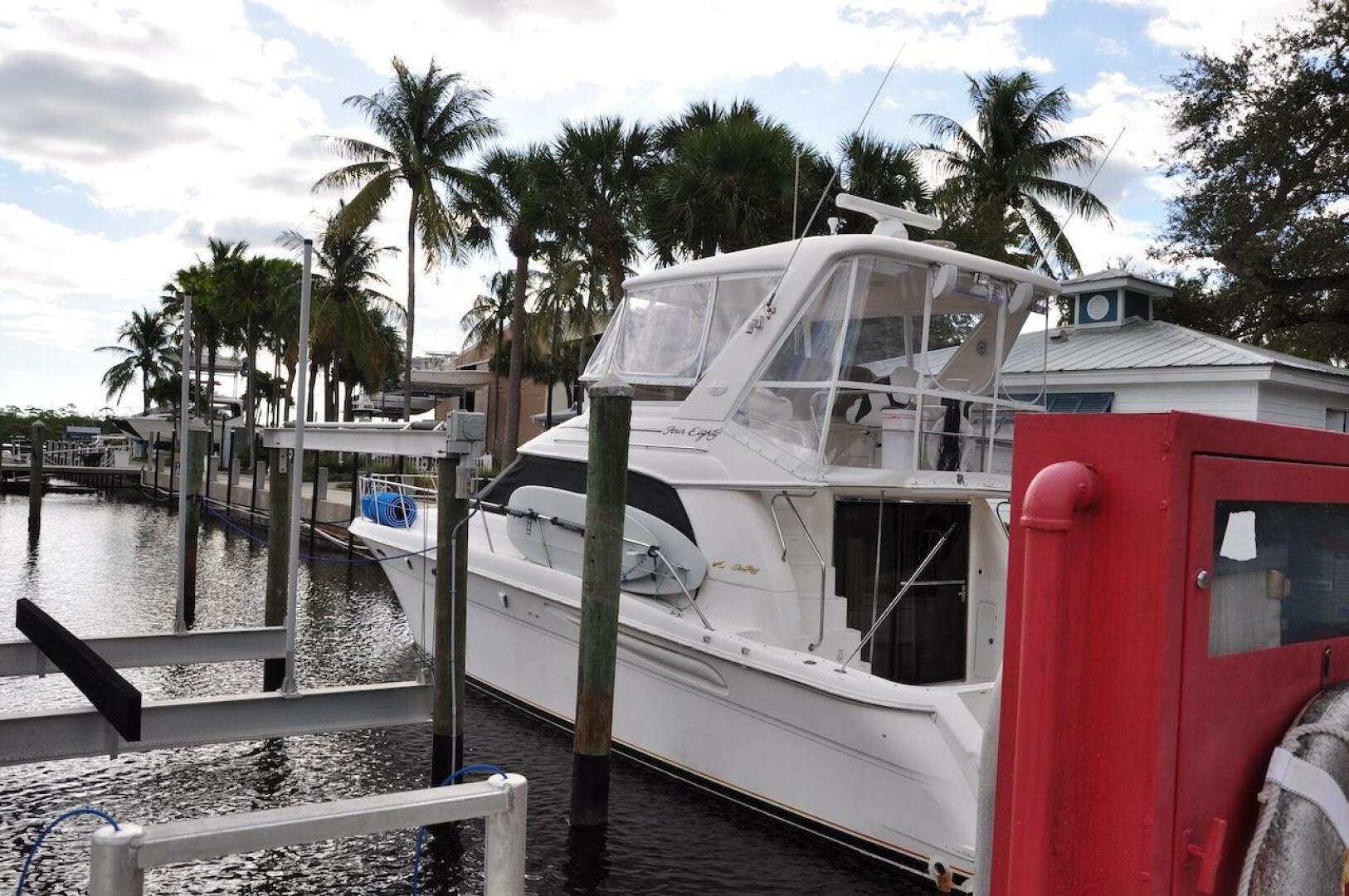 1998 Sea Ray 480 Sedan Bridge - Image 23