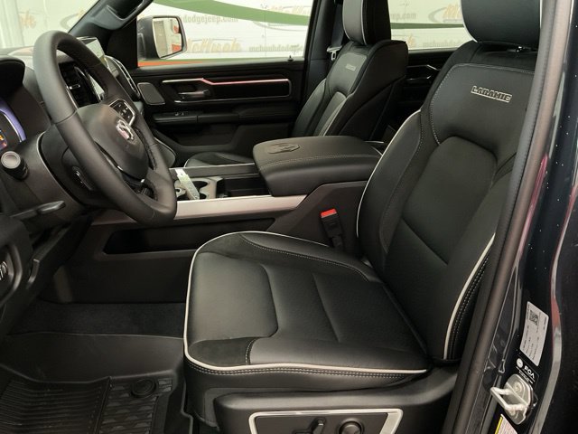 2026 Ram 1500 Laramie 4x4 Crew Cab 5'7" Box - Image 35