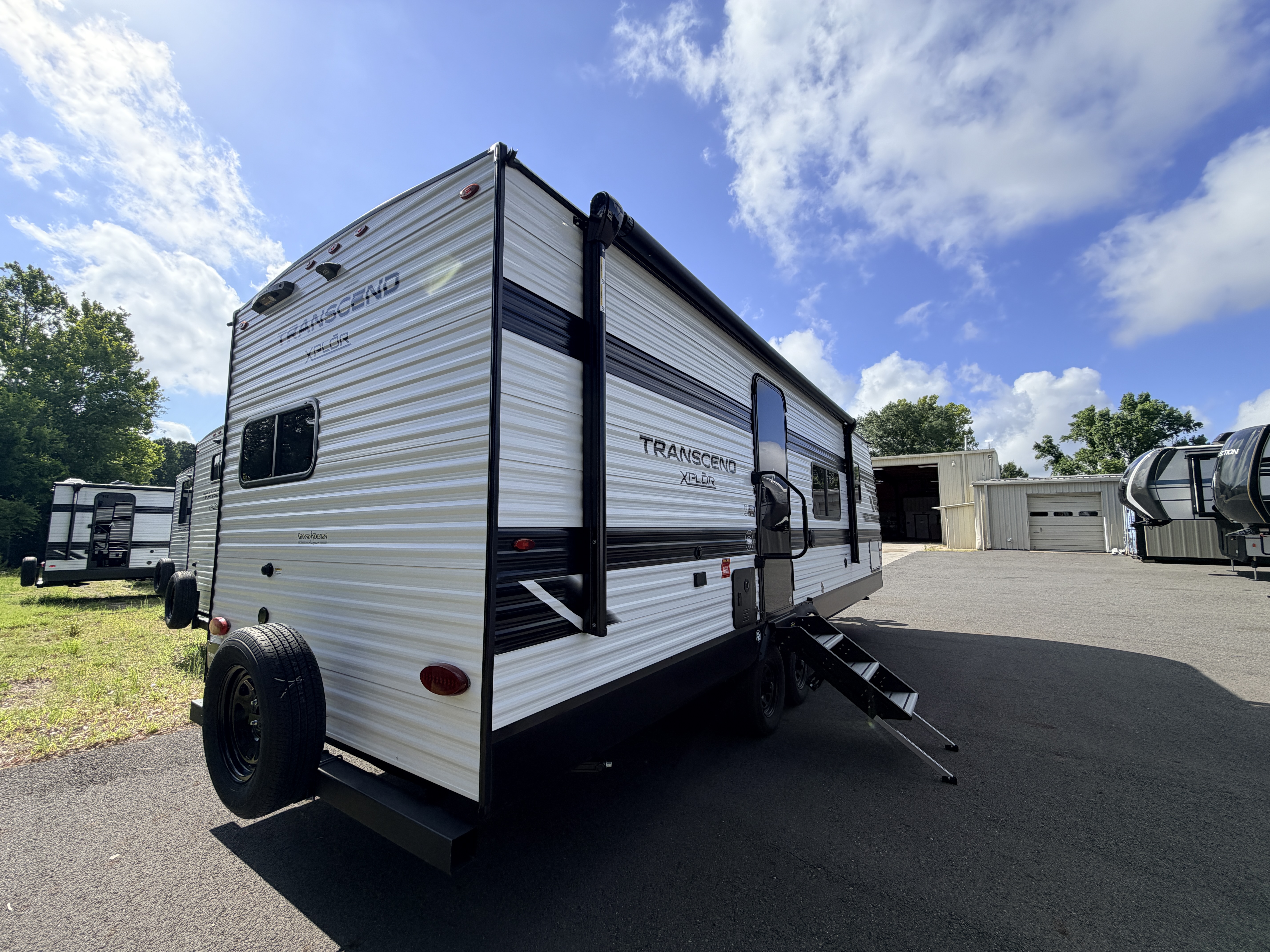 2027 Grand Design Transcend XPLOR 25MLX - Image 8