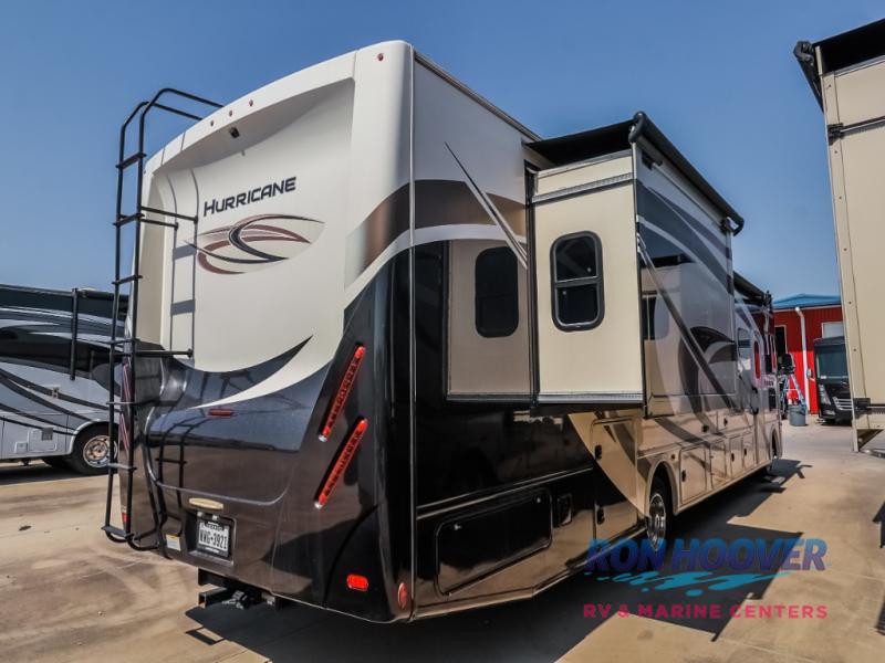 2020 THOR MOTOR COACH 35M - Image 7