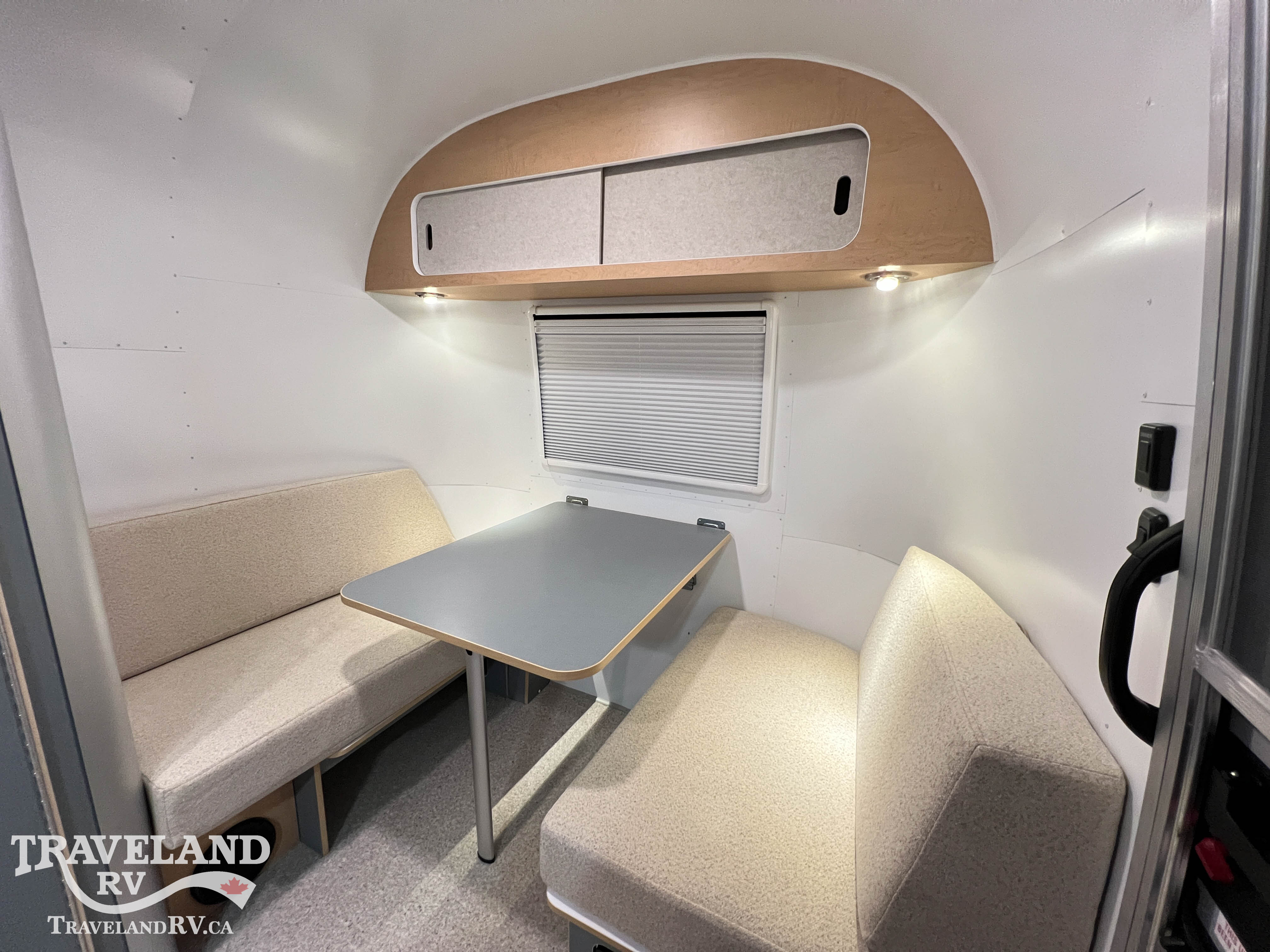 2026 AIRSTREAM 22RB WORLD TRAVELER - Image 10