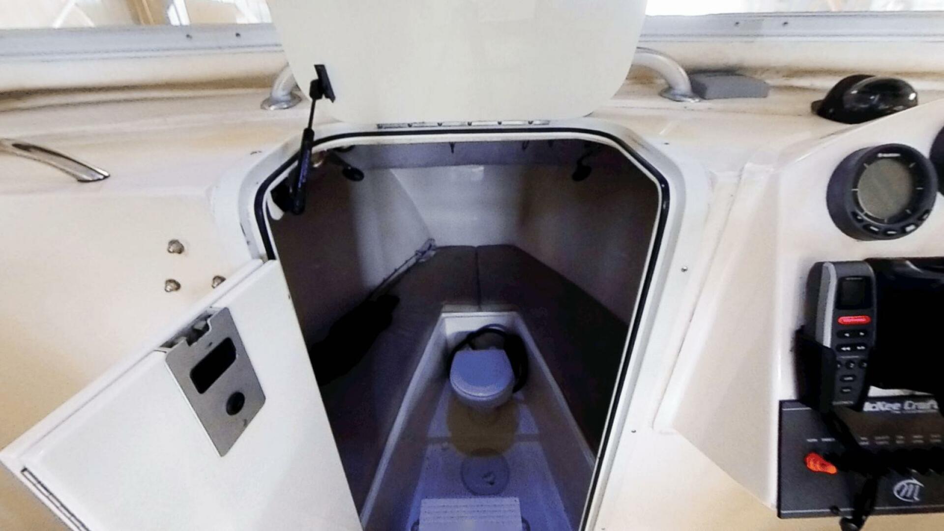 2009 McKee Craft Pilothouse 28 - Image 21