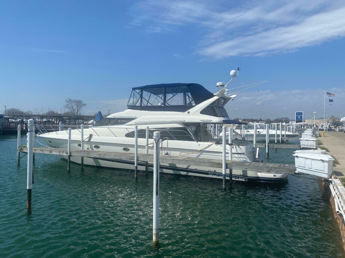 1998 Sunseeker 62 Manhattan - Image 2