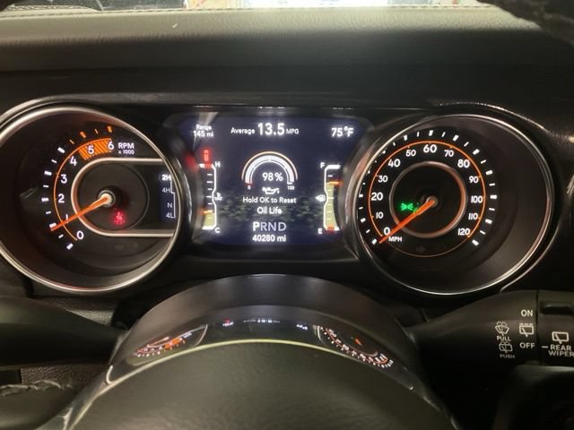 2022 Jeep Wrangler Unlimited Sahara Altitude - Image 18