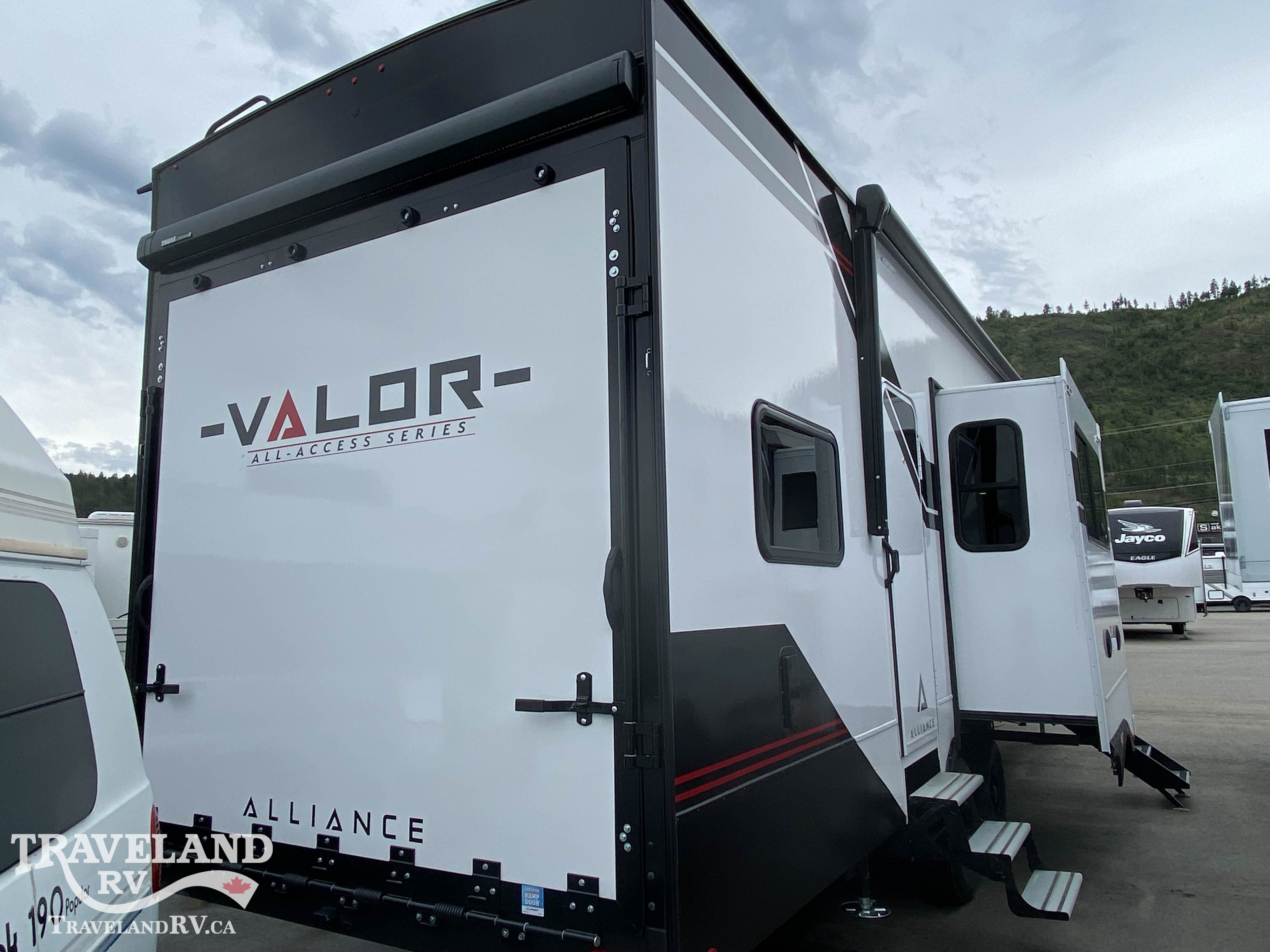 2026 Alliance RV Valor 32A10 - Image 4