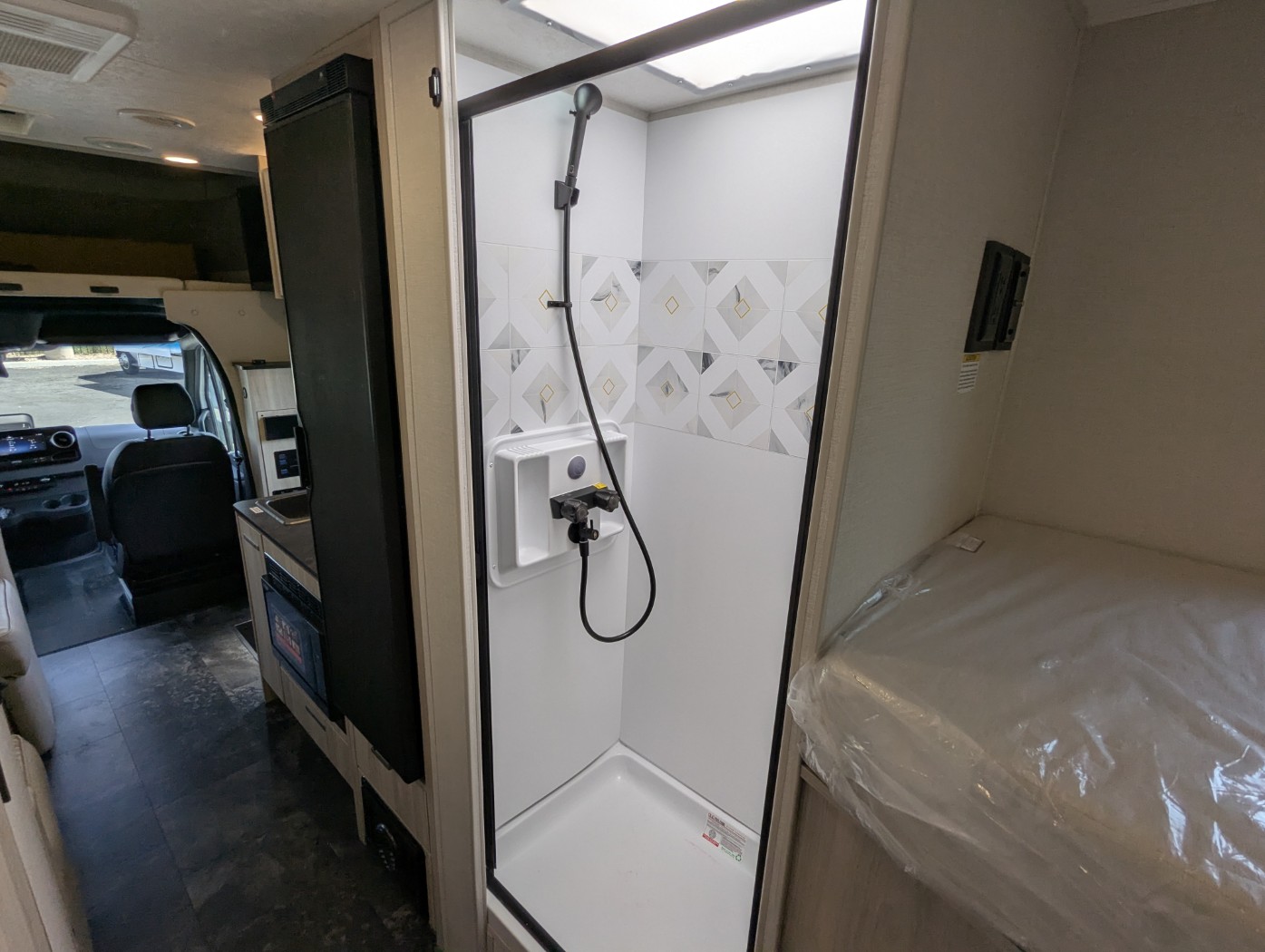 2026 Coachmen Cross Trail EV 26TB - ATH Edition - Image 36