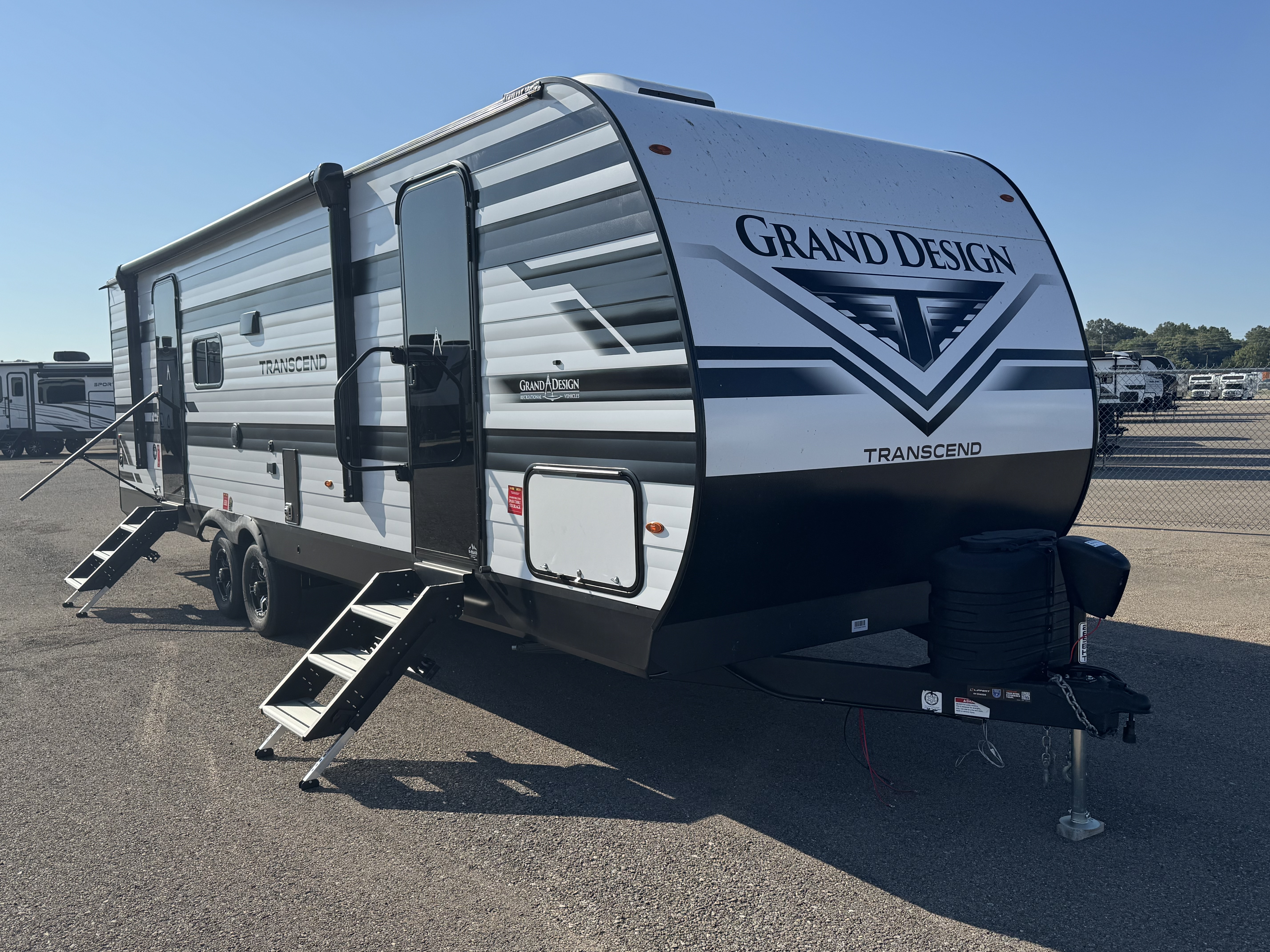 2027 GRAND DESIGN TRANSCEND 265BHT - Image 1